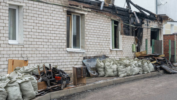 24/7 Emergency Fire Damage Removal experts in Gibsonton, FL